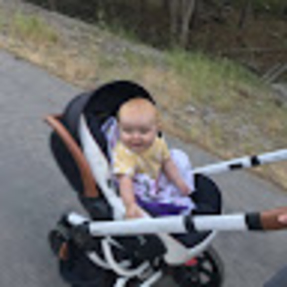 Meet your Posher, Kaeli - Picture 1 of 1